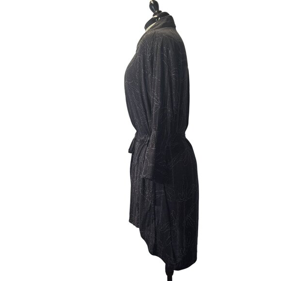 Halston Heritage Black & Silver Patterned Dress With Tie Waist & Flared Sleeves - Picture 4 of 16